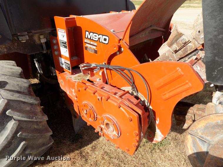 image for item DY9113 2014 Ditch Witch RT100 trencher