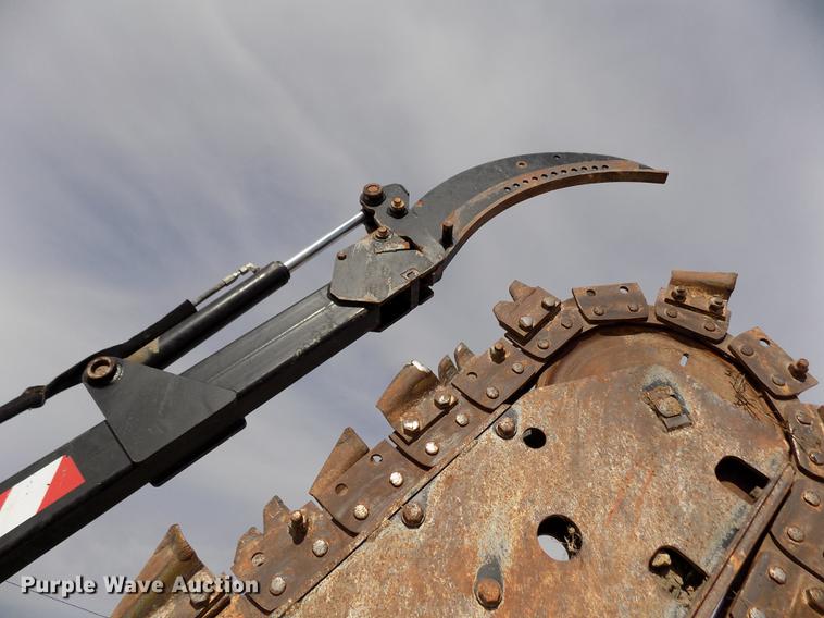 image for item DY9113 2014 Ditch Witch RT100 trencher