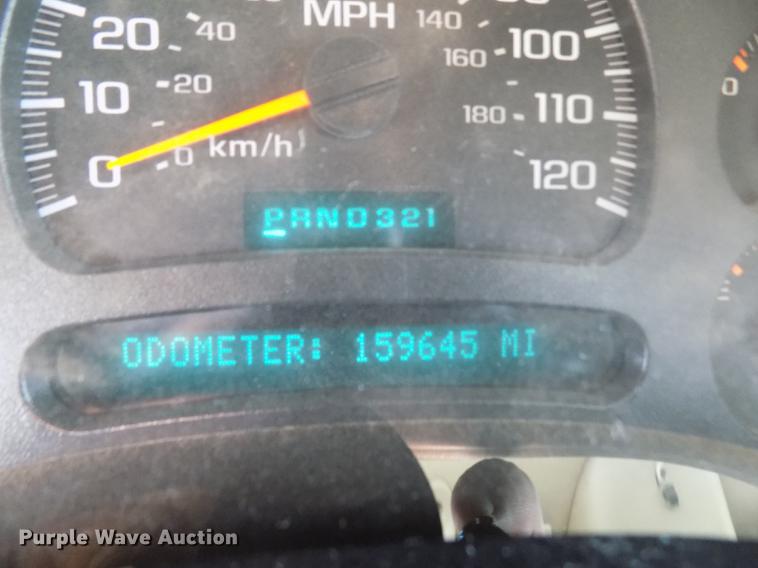 image for item DY9114 2003 Chevrolet Silverado 2500HD LT Crew Cab pickup truck