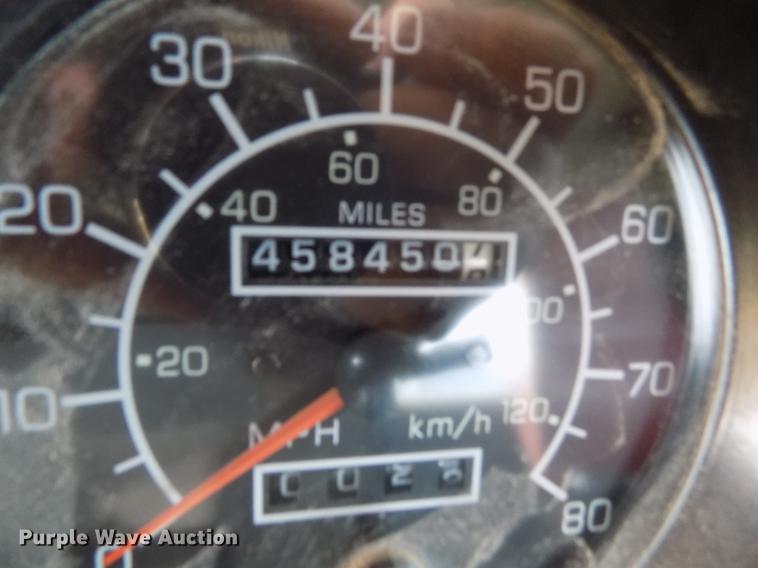 image for item DY9118 1998 Kenworth T800 semi truck