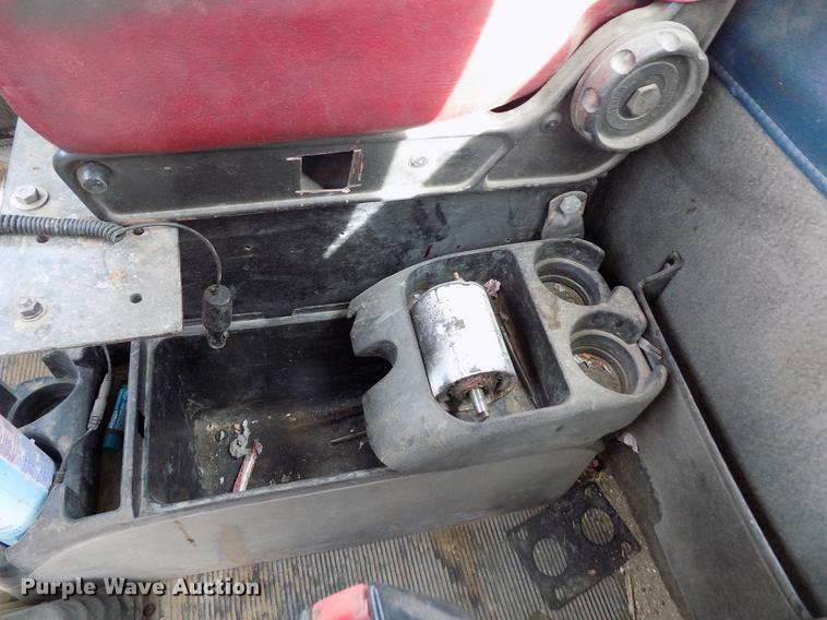 image for item DY9118 1998 Kenworth T800 semi truck