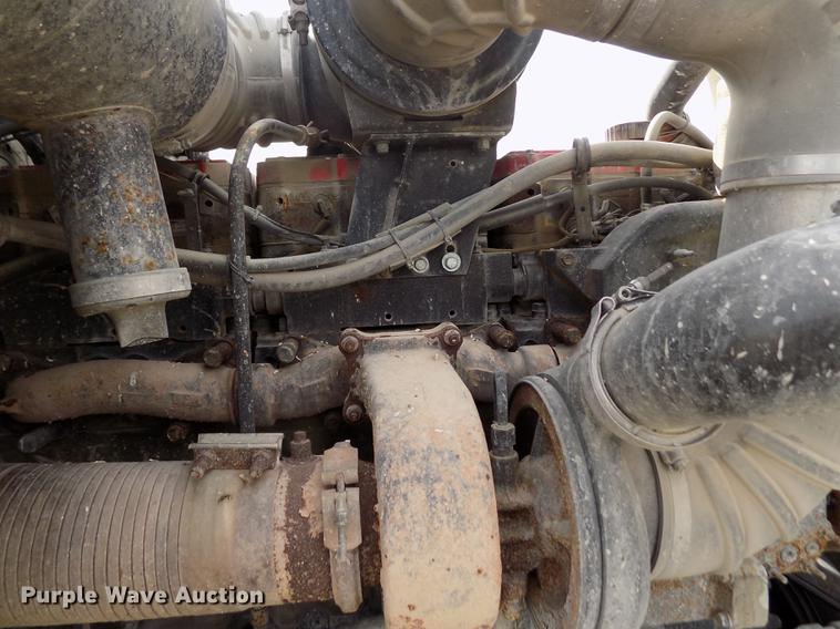 image for item DY9118 1998 Kenworth T800 semi truck