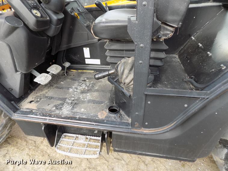 image for item DY9126 2012 JCB 506-36 telehandler