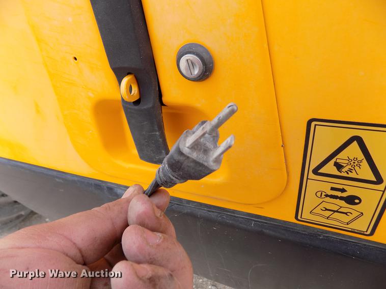 image for item DY9126 2012 JCB 506-36 telehandler