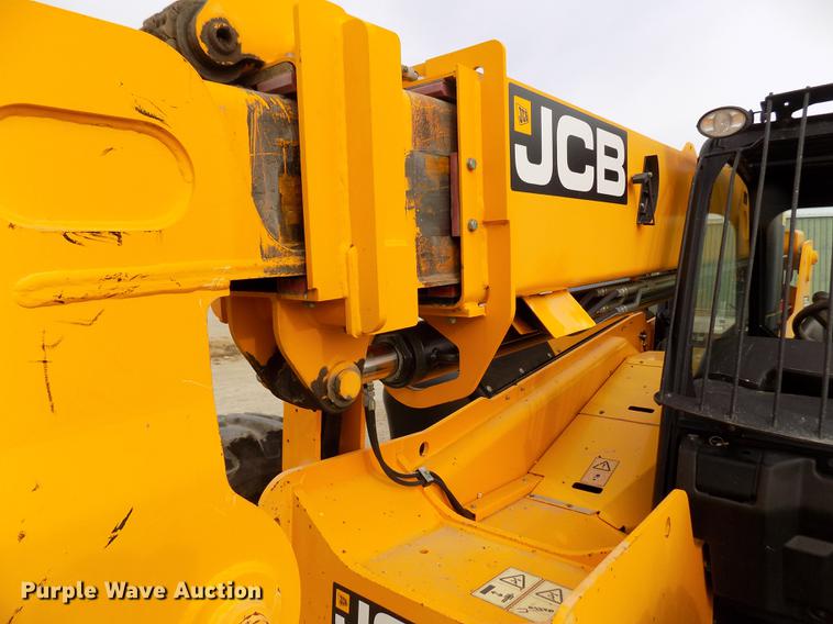 image for item DY9126 2012 JCB 506-36 telehandler