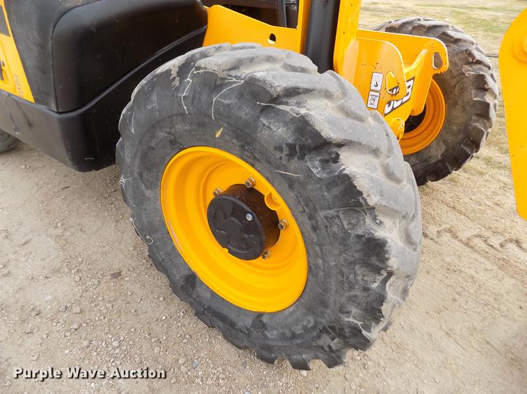 image for item DY9126 2012 JCB 506-36 telehandler
