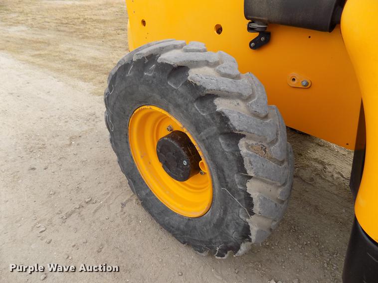 image for item DY9126 2012 JCB 506-36 telehandler