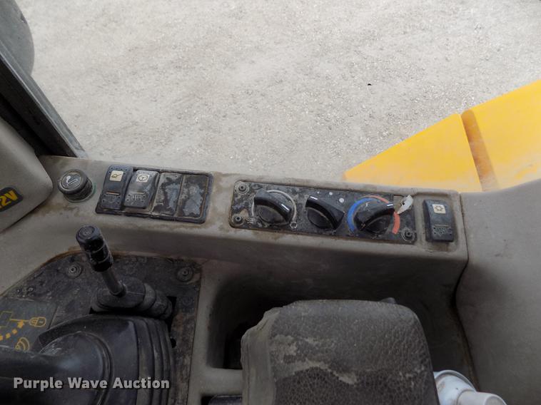 image for item DY9127 2005 JCB 436HT wheel loader
