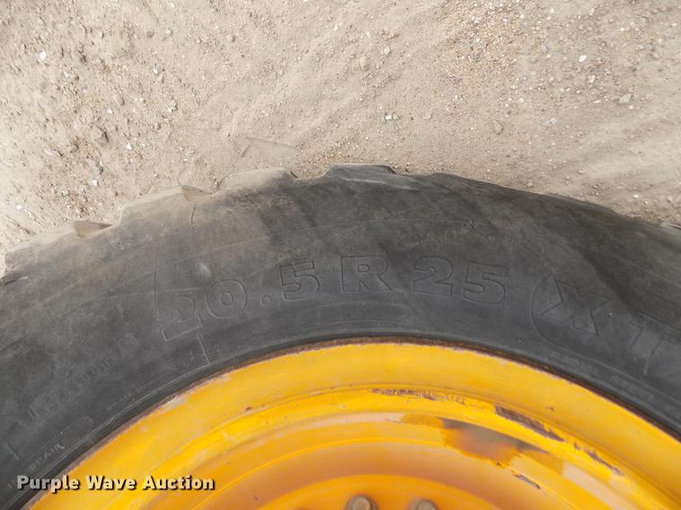 image for item DY9127 2005 JCB 436HT wheel loader