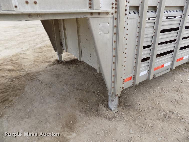 image for item DY9130 1974 Wilson Cattle Pot livestock trailer