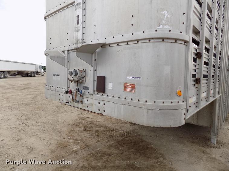 image for item DY9130 1974 Wilson Cattle Pot livestock trailer