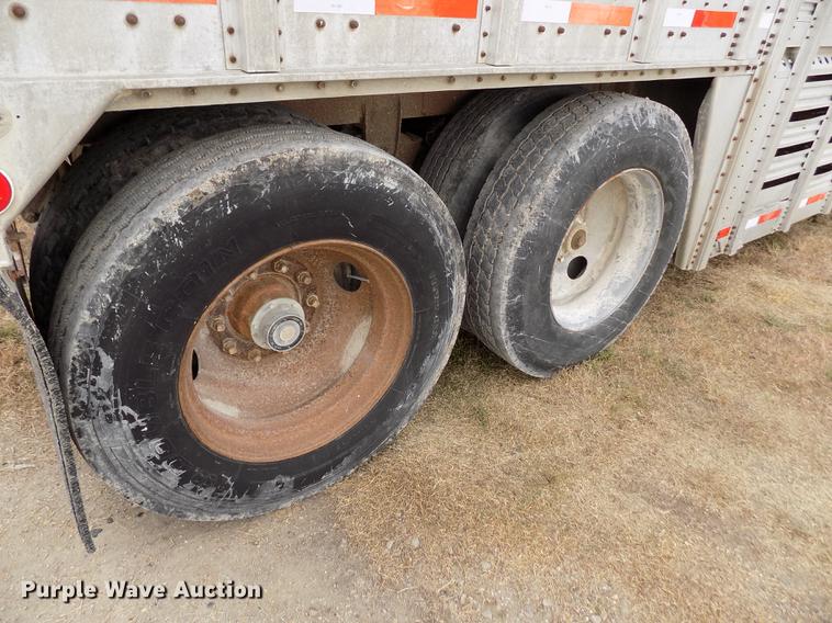 image for item DY9130 1974 Wilson Cattle Pot livestock trailer