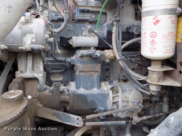 image for item DY9131 1991 Ford L9000 semi truck