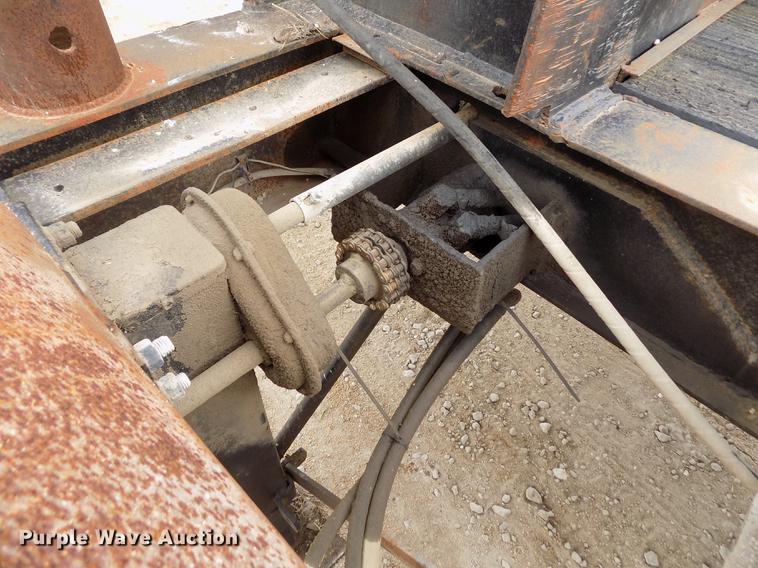 image for item DY9133 1947 MH equipment trailer