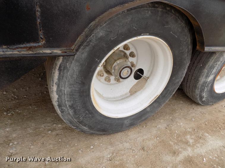 image for item DY9133 1947 MH equipment trailer