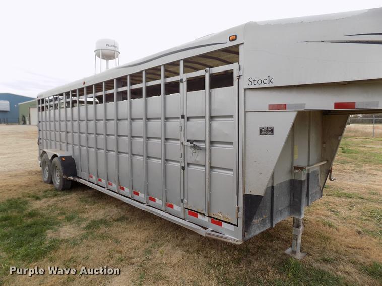 image for item DY9134 2004 Travalong livestock trailer