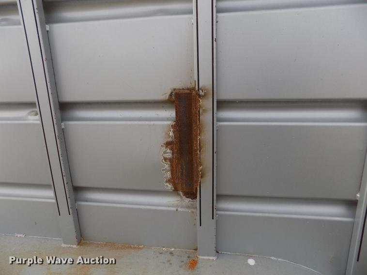 image for item DY9134 2004 Travalong livestock trailer