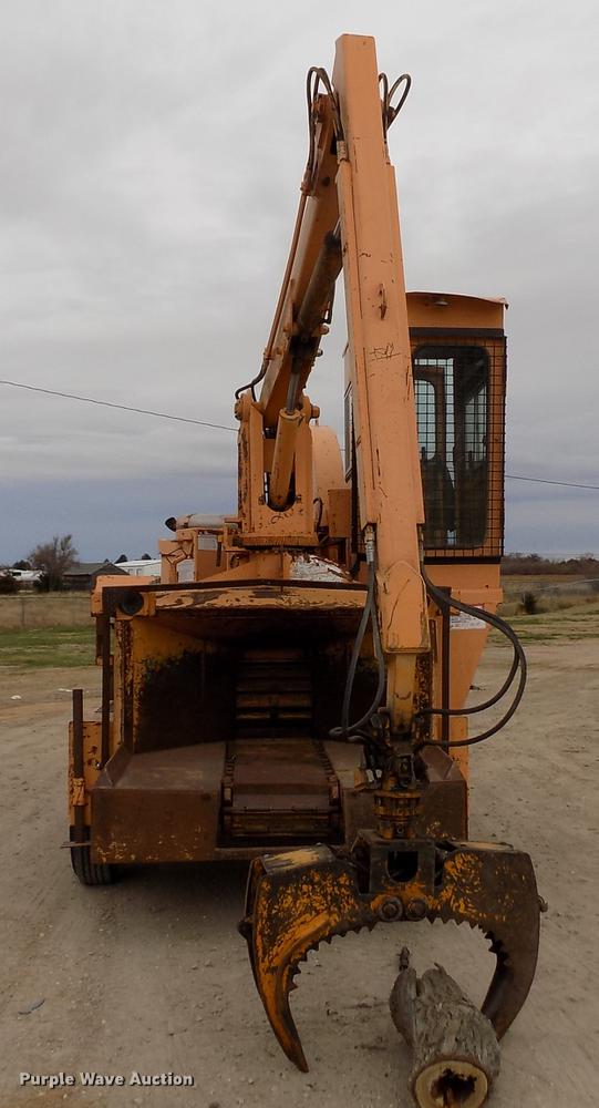 image for item DY9137 2000 Bandit 1850 wood grinder/chipper