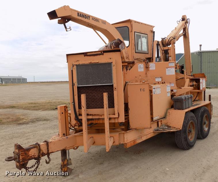 image for item DY9137 2000 Bandit 1850 wood grinder/chipper