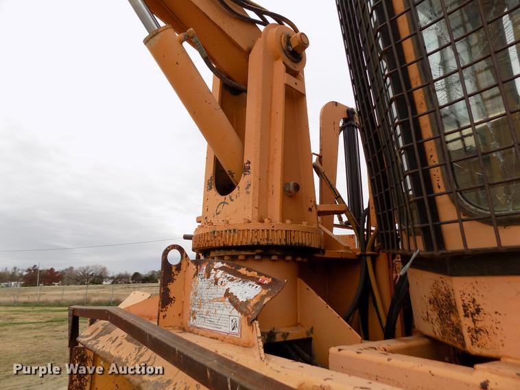 image for item DY9137 2000 Bandit 1850 wood grinder/chipper