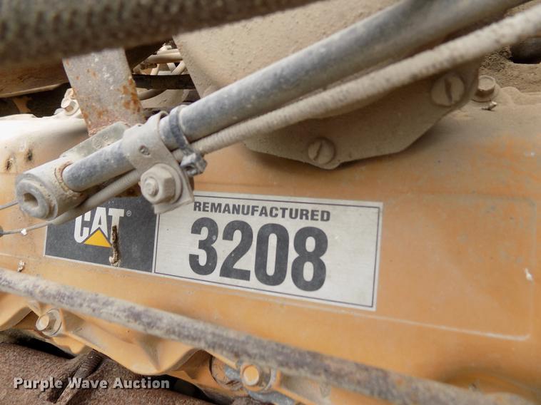 image for item DY9138 1982 Ford crane truck