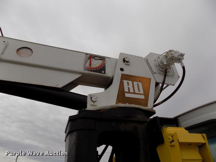 image for item DY9138 1982 Ford crane truck