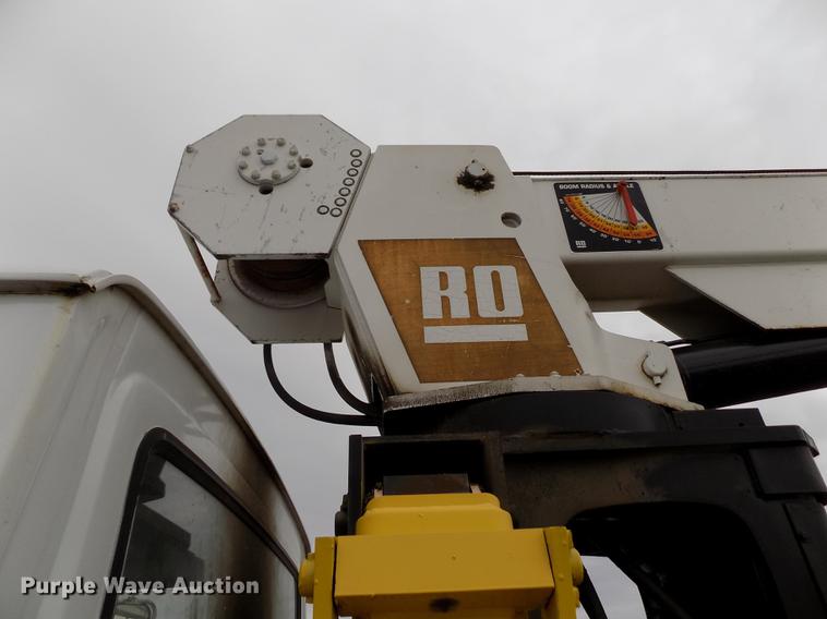 image for item DY9138 1982 Ford crane truck