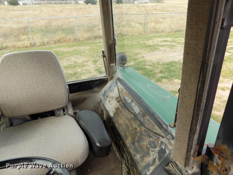 image for item DY9141 John Deere 4640 tractor