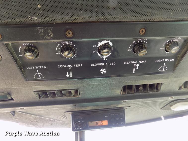 image for item DY9141 John Deere 4640 tractor