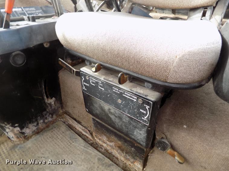 image for item DY9141 John Deere 4640 tractor