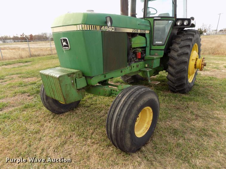 image for item DY9141 John Deere 4640 tractor