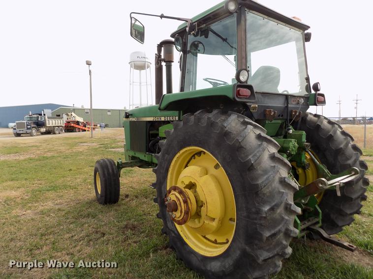 image for item DY9141 John Deere 4640 tractor