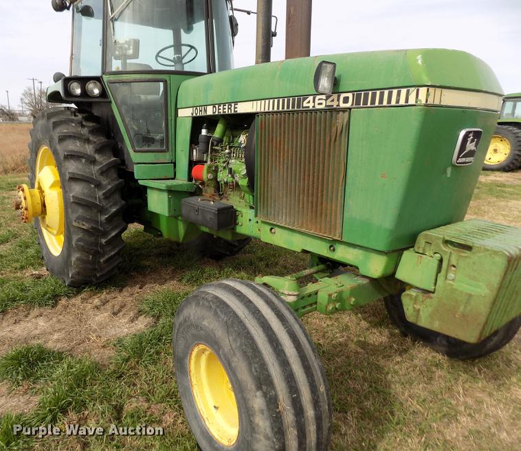 image for item DY9141 John Deere 4640 tractor