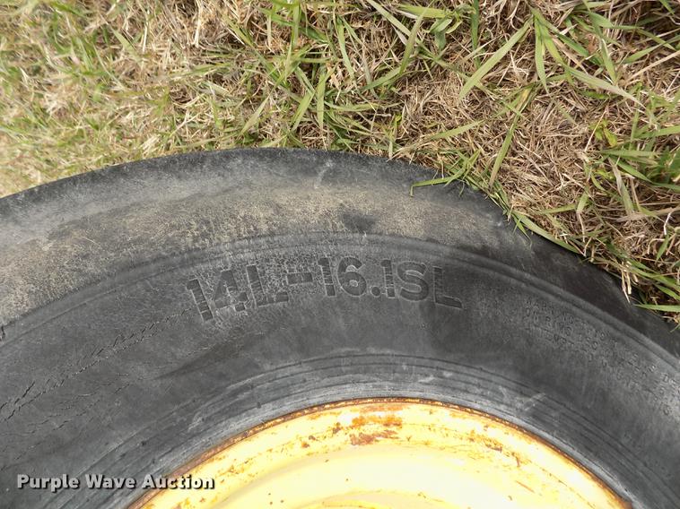 image for item DY9141 John Deere 4640 tractor