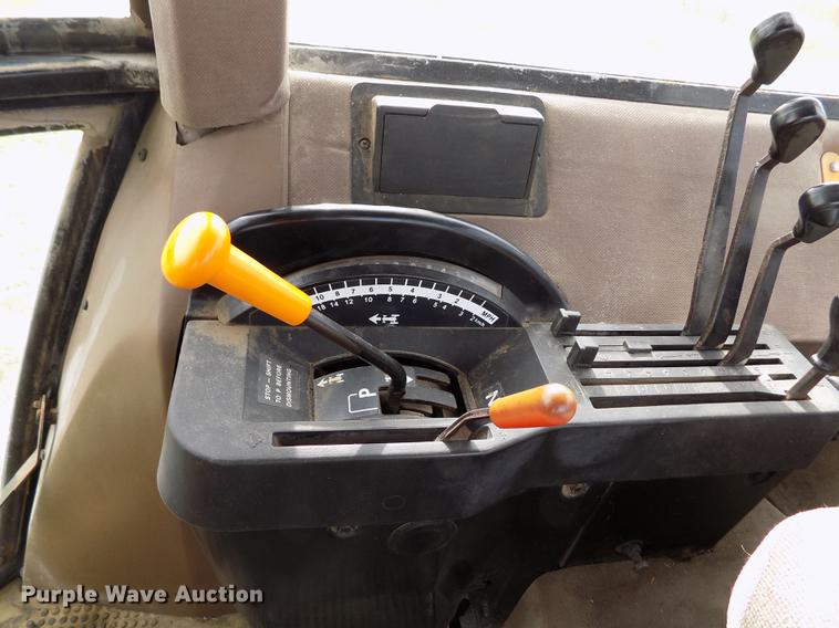 image for item DY9142 1985 John Deere 4650 MFWD tractor