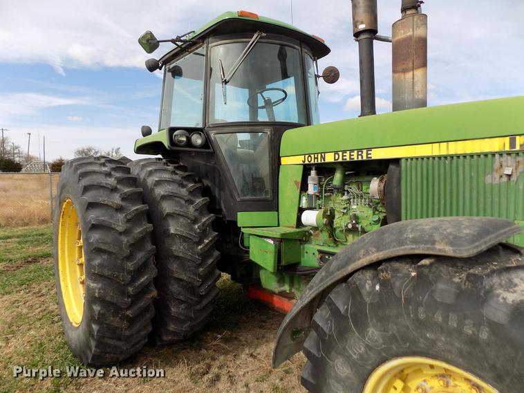 image for item DY9142 1985 John Deere 4650 MFWD tractor