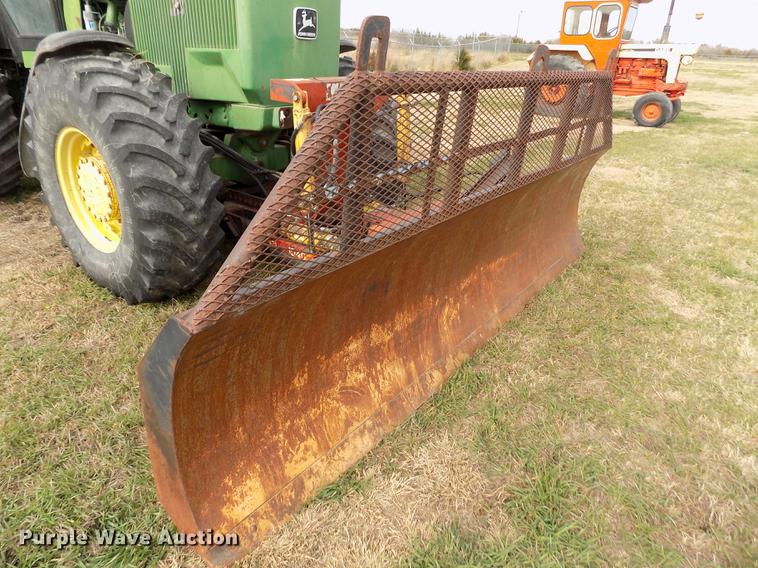 image for item DY9142 1985 John Deere 4650 MFWD tractor