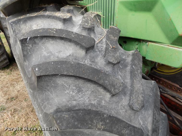 image for item DY9142 1985 John Deere 4650 MFWD tractor