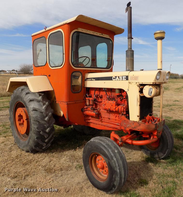 image for item DY9143 Case 1030 Comfort King tractor
