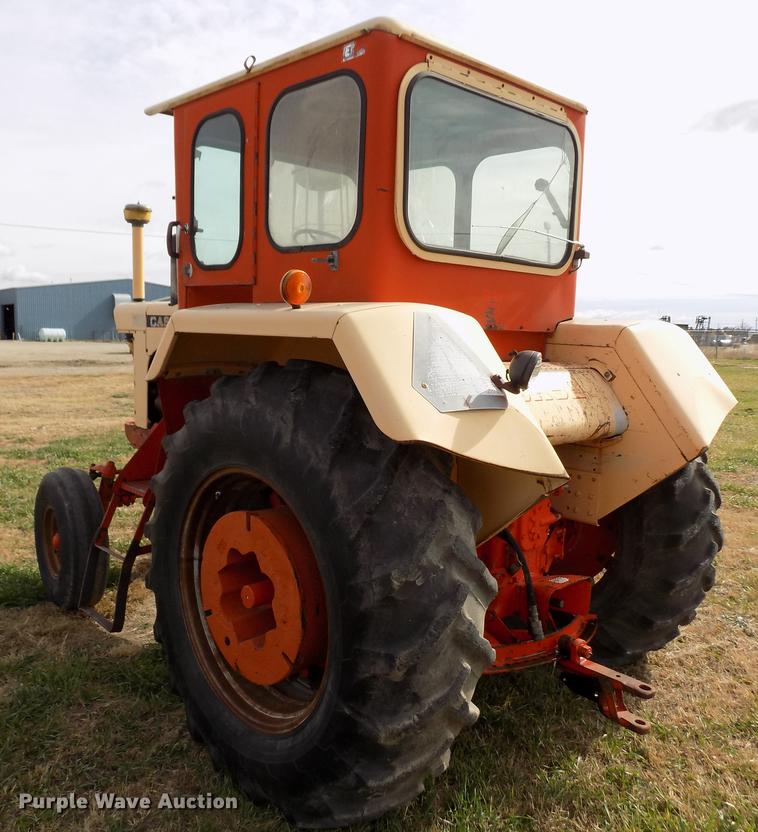 image for item DY9143 Case 1030 Comfort King tractor