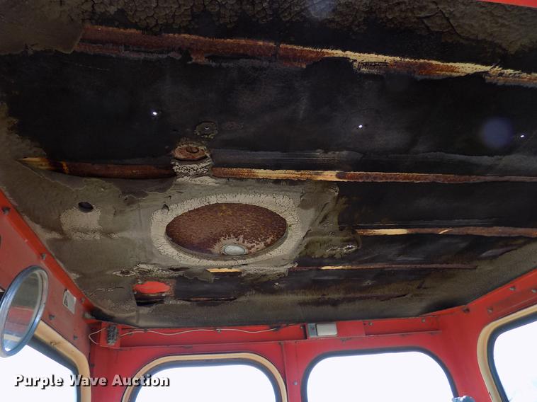 image for item DY9143 Case 1030 Comfort King tractor