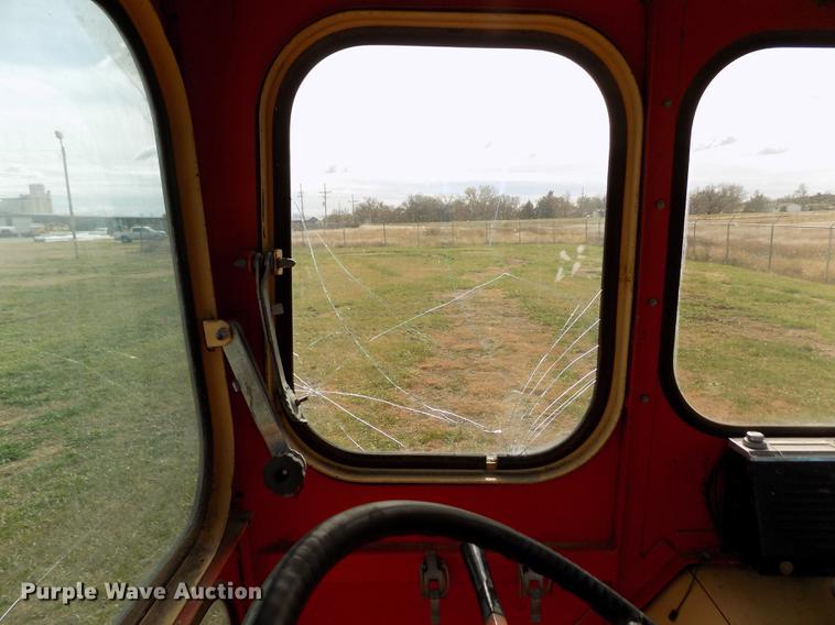 image for item DY9143 Case 1030 Comfort King tractor