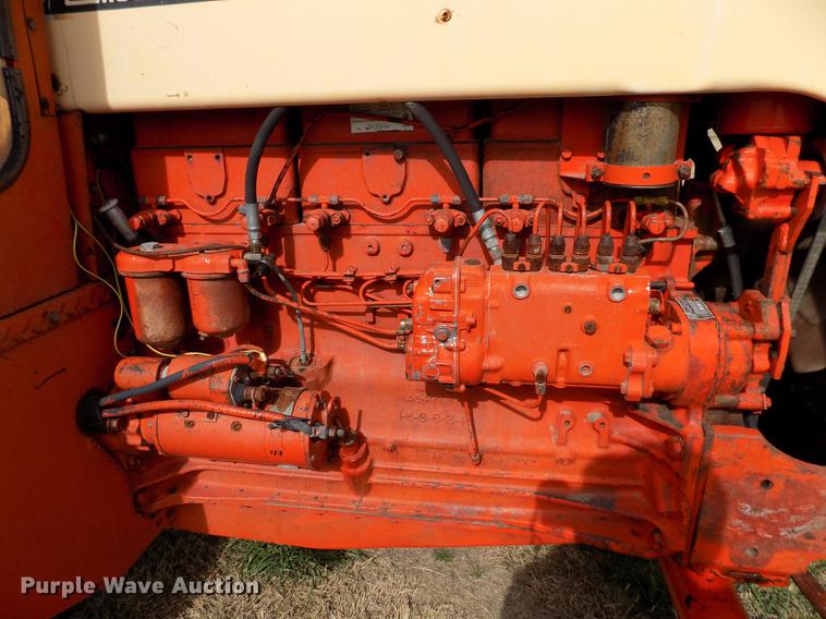 image for item DY9143 Case 1030 Comfort King tractor