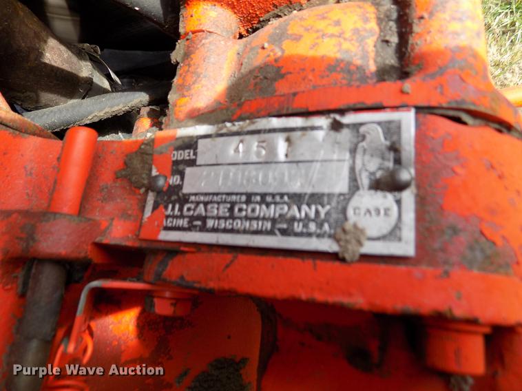 image for item DY9143 Case 1030 Comfort King tractor