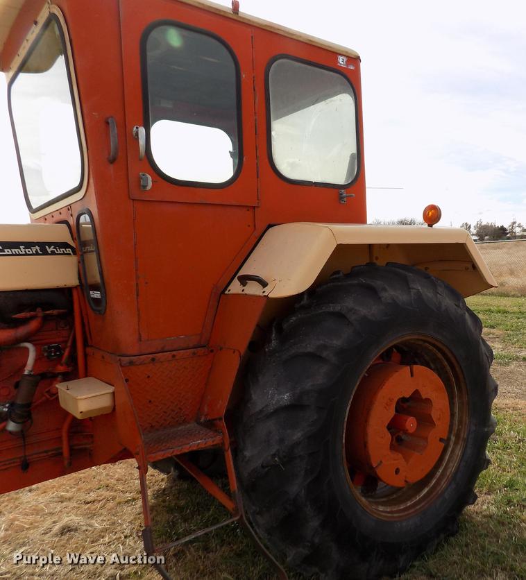 image for item DY9143 Case 1030 Comfort King tractor