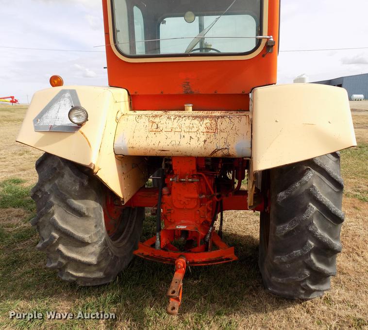 image for item DY9143 Case 1030 Comfort King tractor