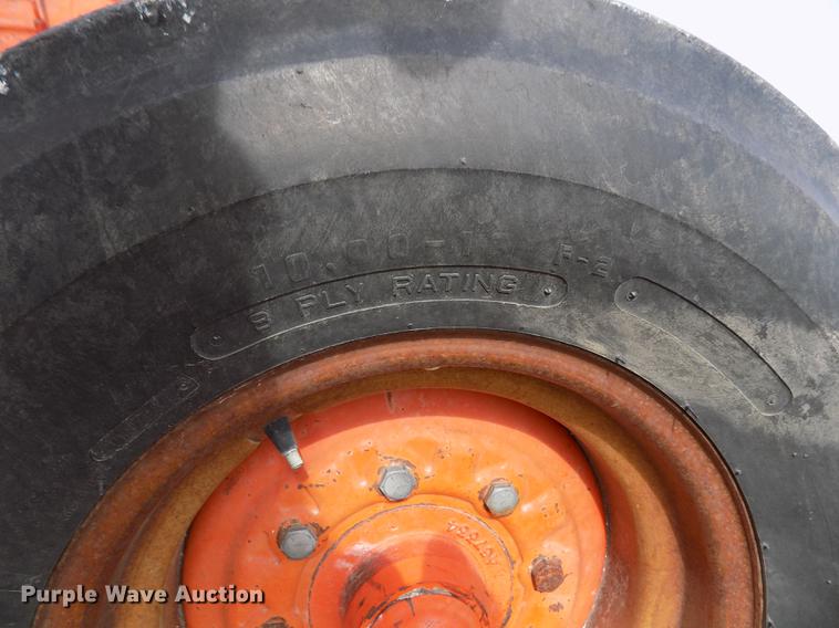 image for item DY9143 Case 1030 Comfort King tractor