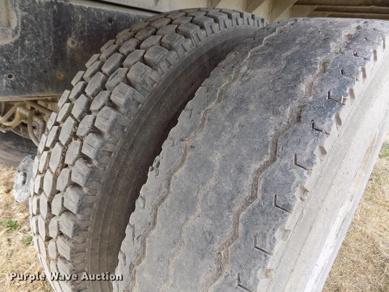 image for item DY9144 1985 Mack RWS788LST Super Liner dump truck