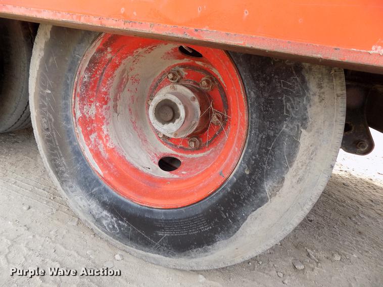 image for item DY9145 1996 Landoll Hauloll equipment trailer