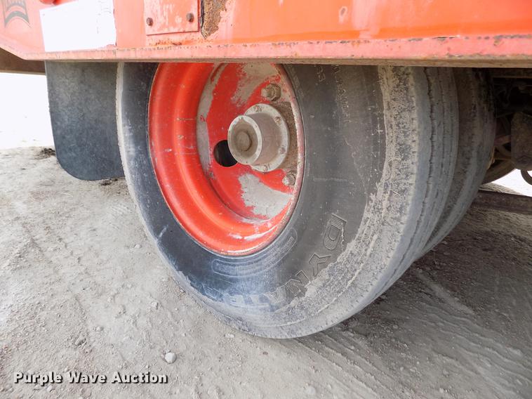 image for item DY9145 1996 Landoll Hauloll equipment trailer